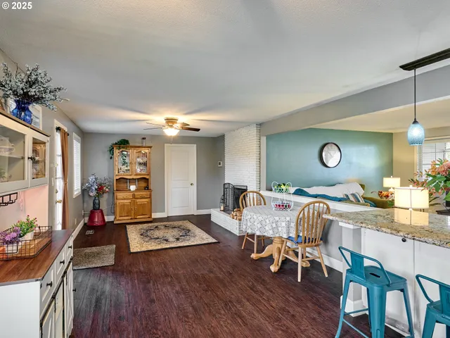 $415,000 | 4570 39th Avenue Northeast, Salem, OR 97305