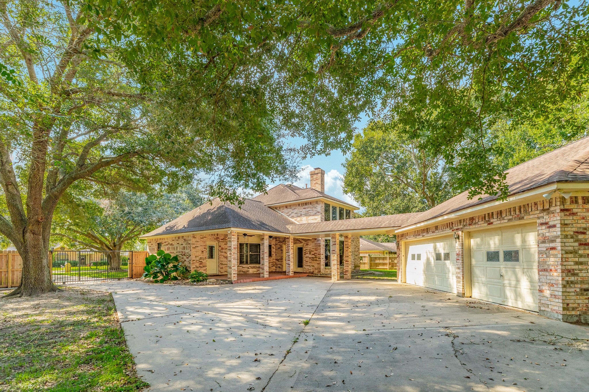 1600 Azalea Street Sweeny, TX 77480 - Photo 6 of 42