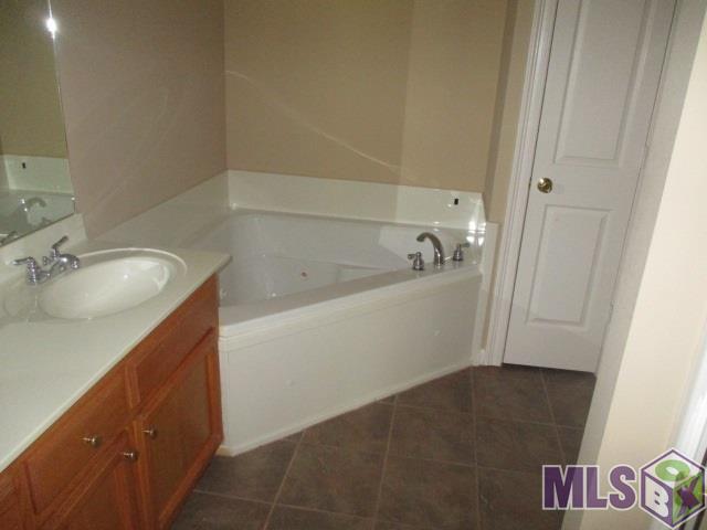 5301 Rue Shaylyn Baker, LA 70714 - Photo 4 of 14 Gallery Image 4