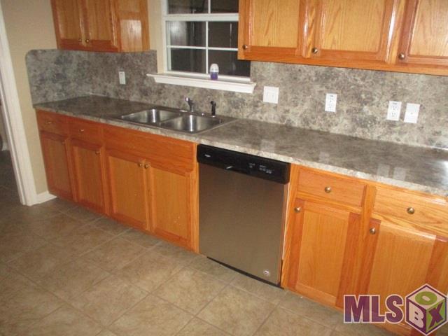 5301 Rue Shaylyn Baker, LA 70714 - Photo 8 of 14 Gallery Image 8