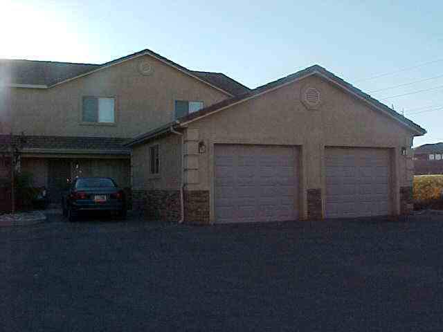 275 South 2450th Street East, Unit 4 St. George, UT 84790 - Photo 1 of 1 Primary Photo