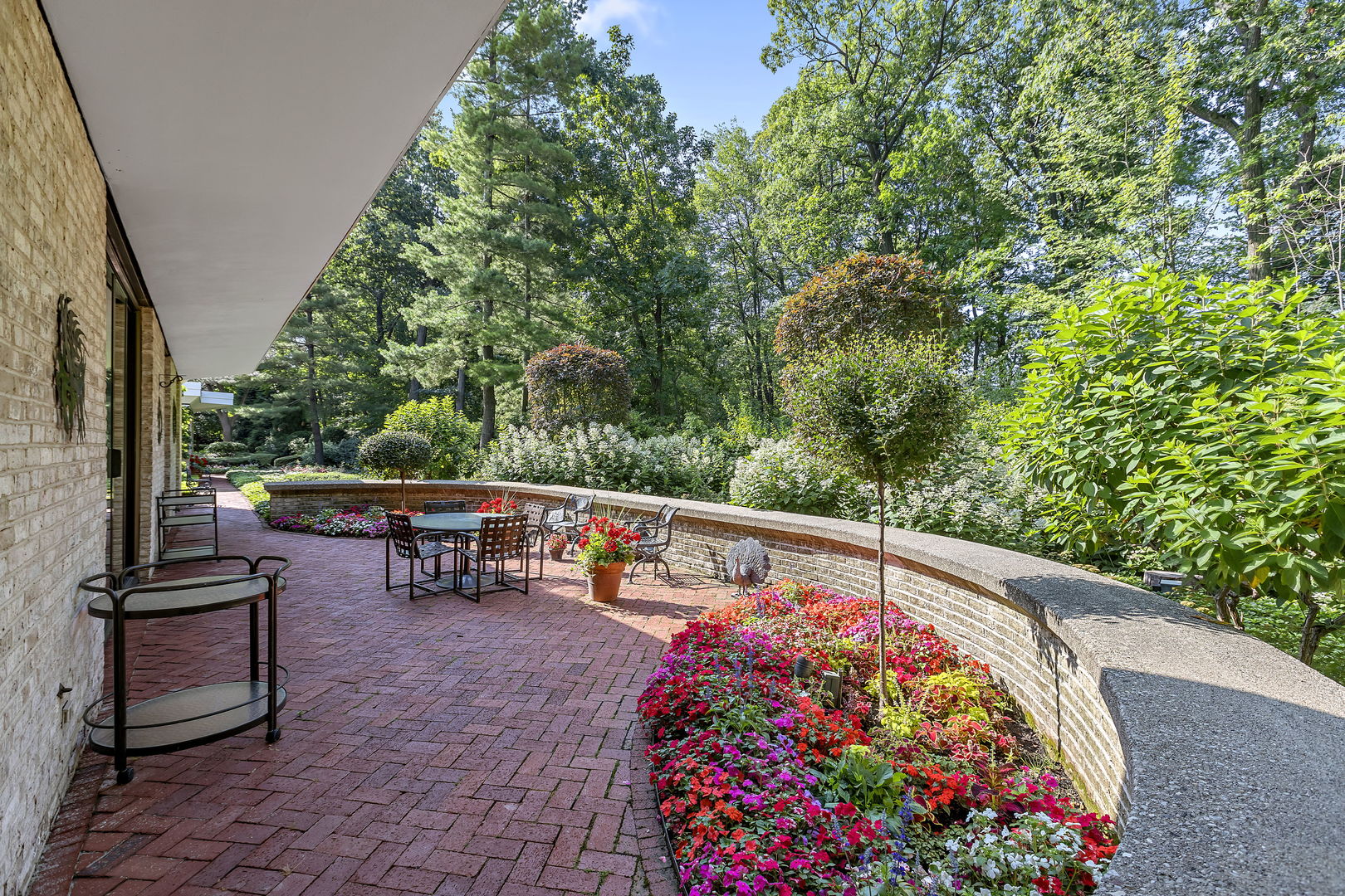 240 Shore Acres Circle Lake Bluff, IL 60044 - Photo 33 of 46