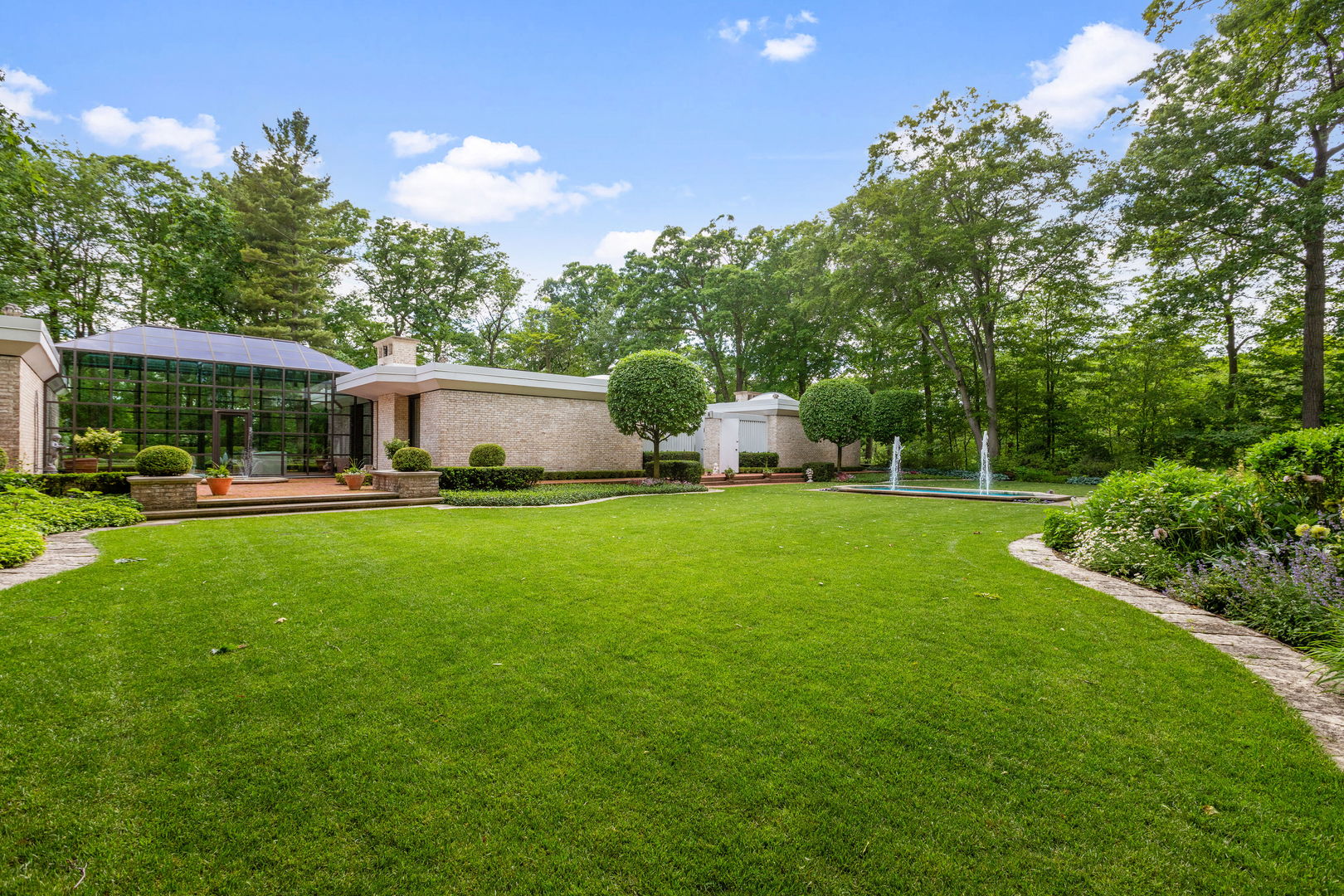 240 Shore Acres Circle Lake Bluff, IL 60044 - Photo 38 of 46