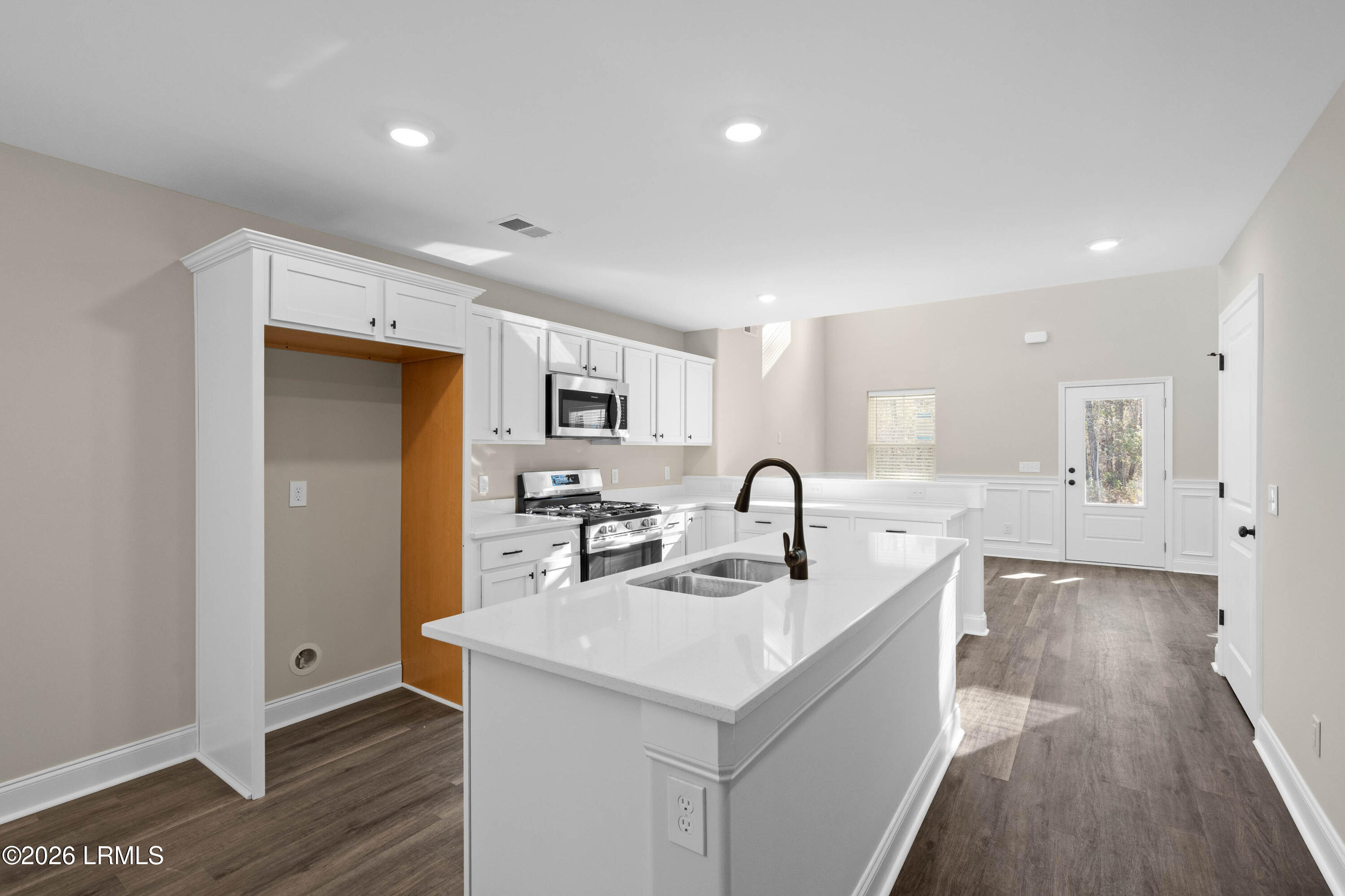 544 Royal Road Hardeeville, SC 29927 - Photo 20 of 37 544 Royal Oaks-16
