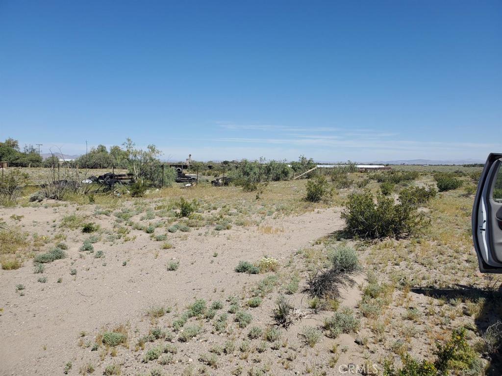 0 Autumn Leaf Road Newberry Springs, CA 92365 - Photo 5 of 10 a view of beach and mountain
