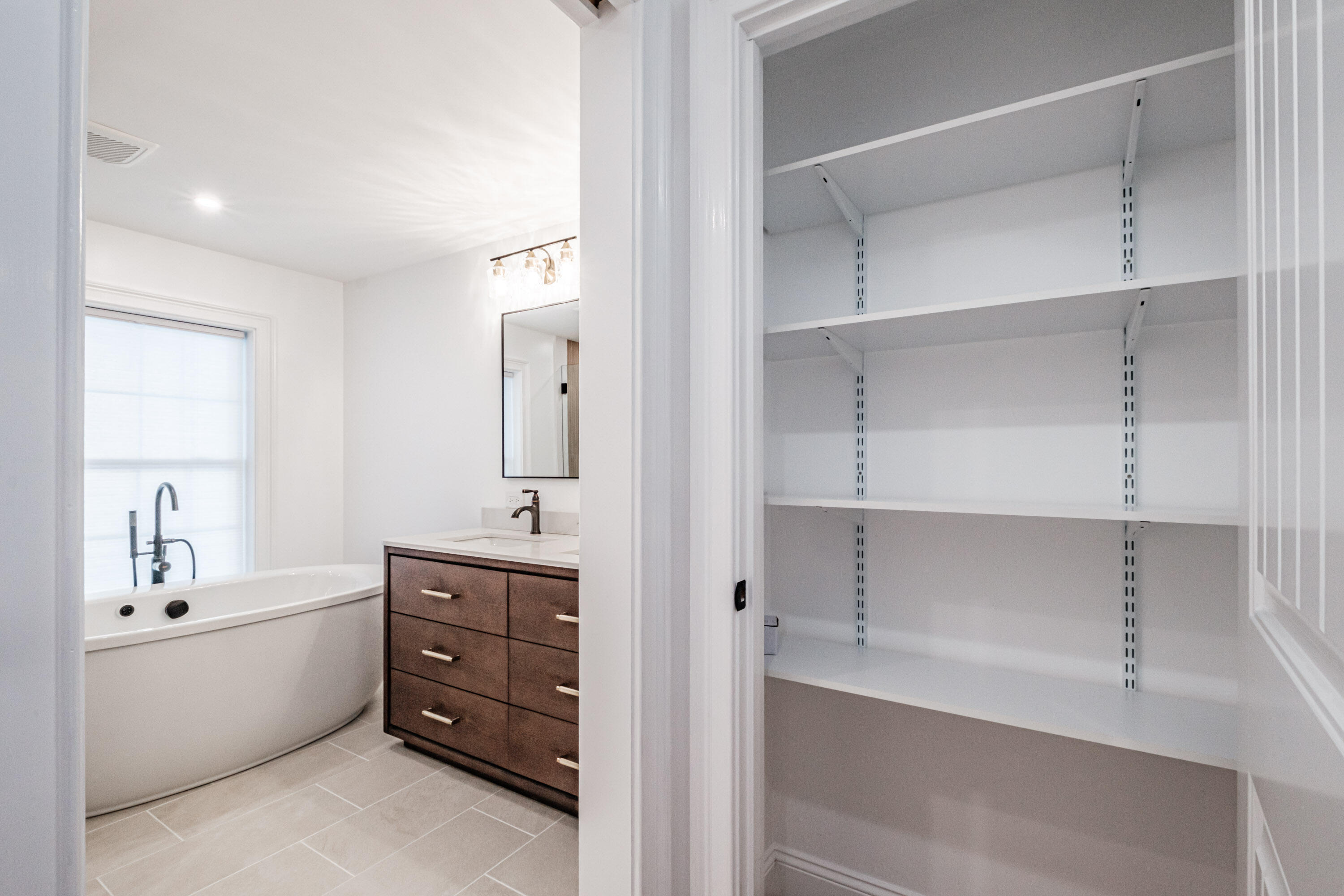 308 Christian Ridge Road Paris, ME 04281 - Photo 33 of 103 Linen closet primary