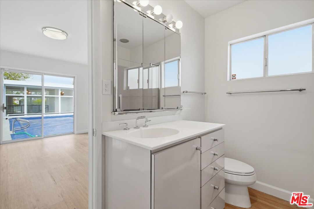 8228 Rees Street Playa del Rey, CA 90293 - Photo 16 of 28