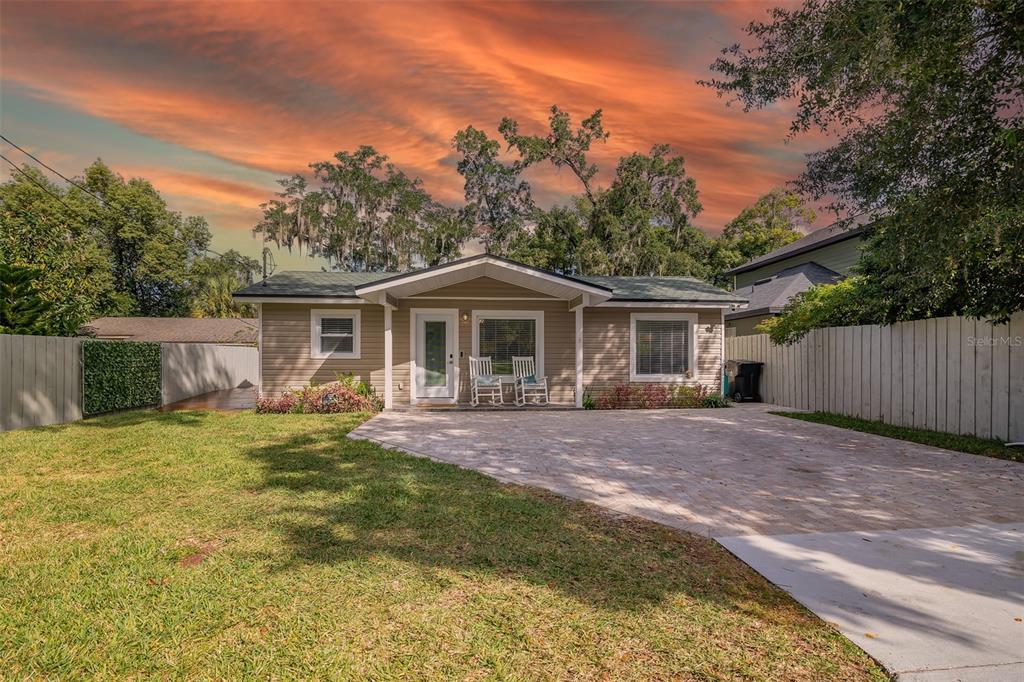 529 East Harding Street Orlando, FL 32806 - Photo 1 of 35