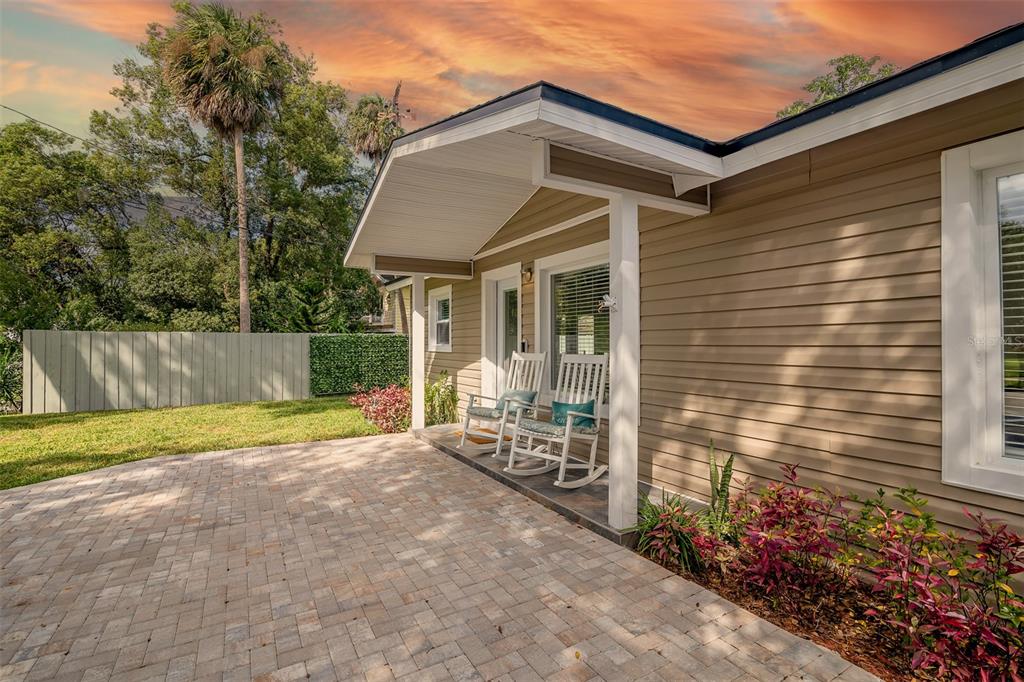 529 East Harding Street Orlando, FL 32806 - Photo 2 of 35