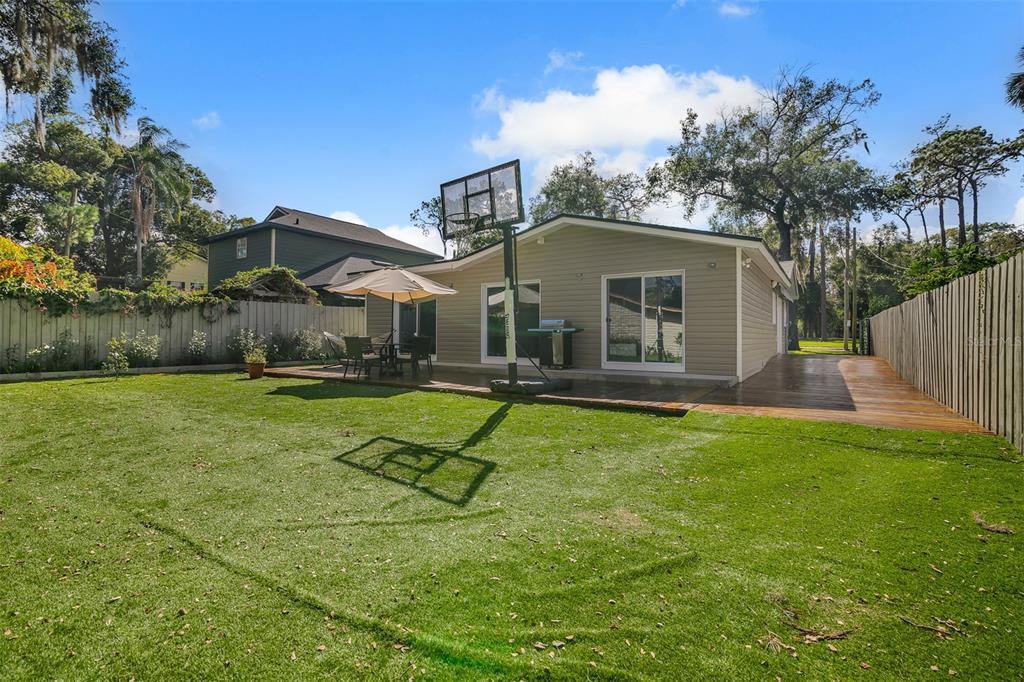 529 East Harding Street Orlando, FL 32806 - Photo 22 of 35