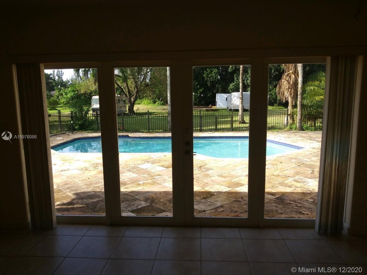 18299 Southwest 68th Court Southwest Ranches, FL 33331 - Photo 3 of 11 Gallery Image 3