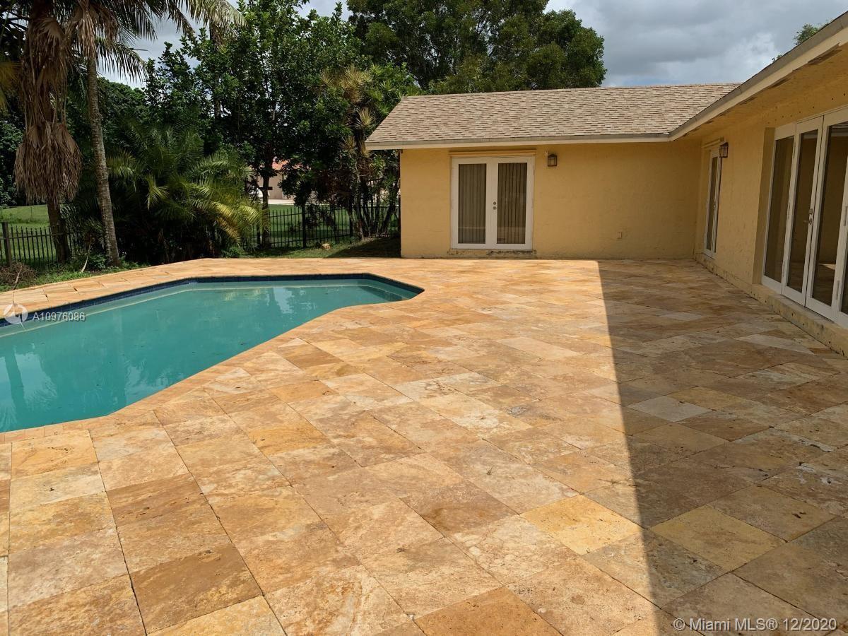 18299 Southwest 68th Court Southwest Ranches, FL 33331 - Photo 8 of 11 Gallery Image 8