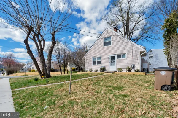 $3,350 | 12901 Ardennes Avenue, Rockville, MD 20851