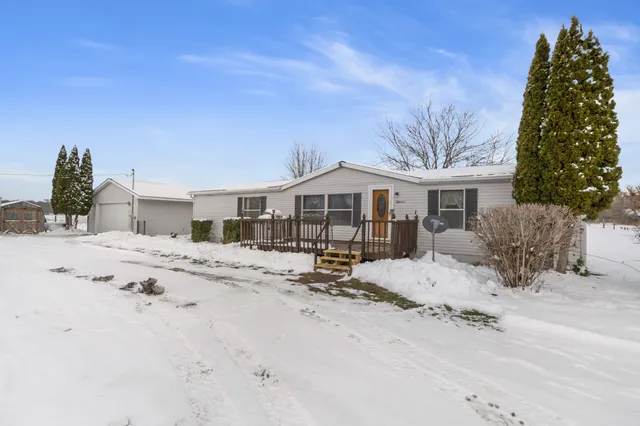 $185,000 | 10650 McLain Street, Parma, MI 49269