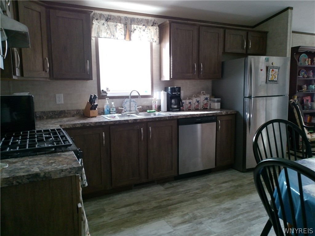 29 Xavier Road Clarence, NY 14031 - Photo 14 of 18