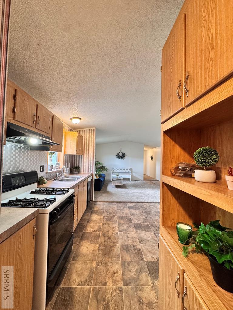 845 Barton Road, Unit 36 Pocatello, ID 83204 - Photo 11 of 32