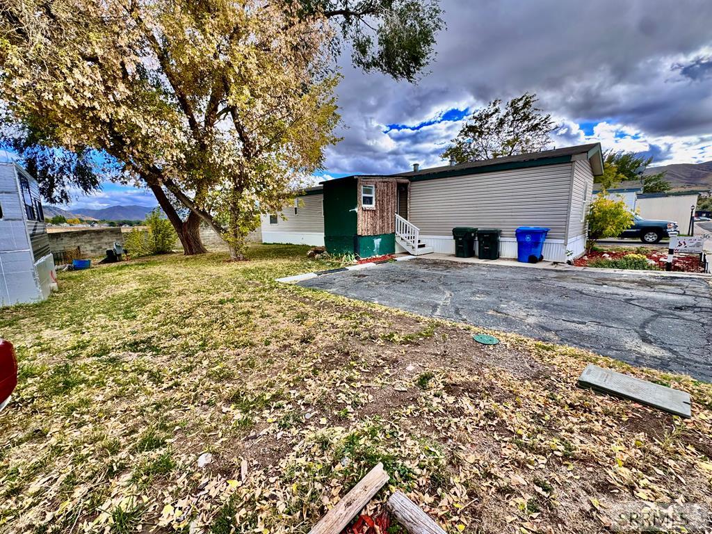 845 Barton Road, Unit 36 Pocatello, ID 83204 - Photo 3 of 32
