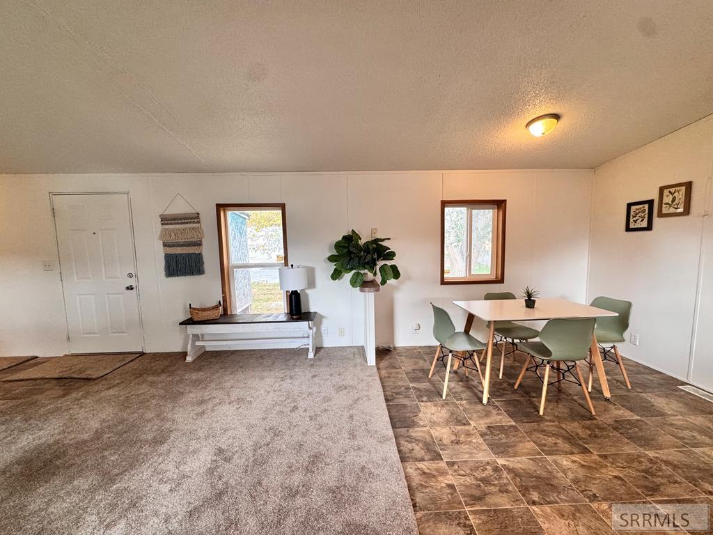 845 Barton Road, Unit 36 Pocatello, ID 83204 - Photo 7 of 32