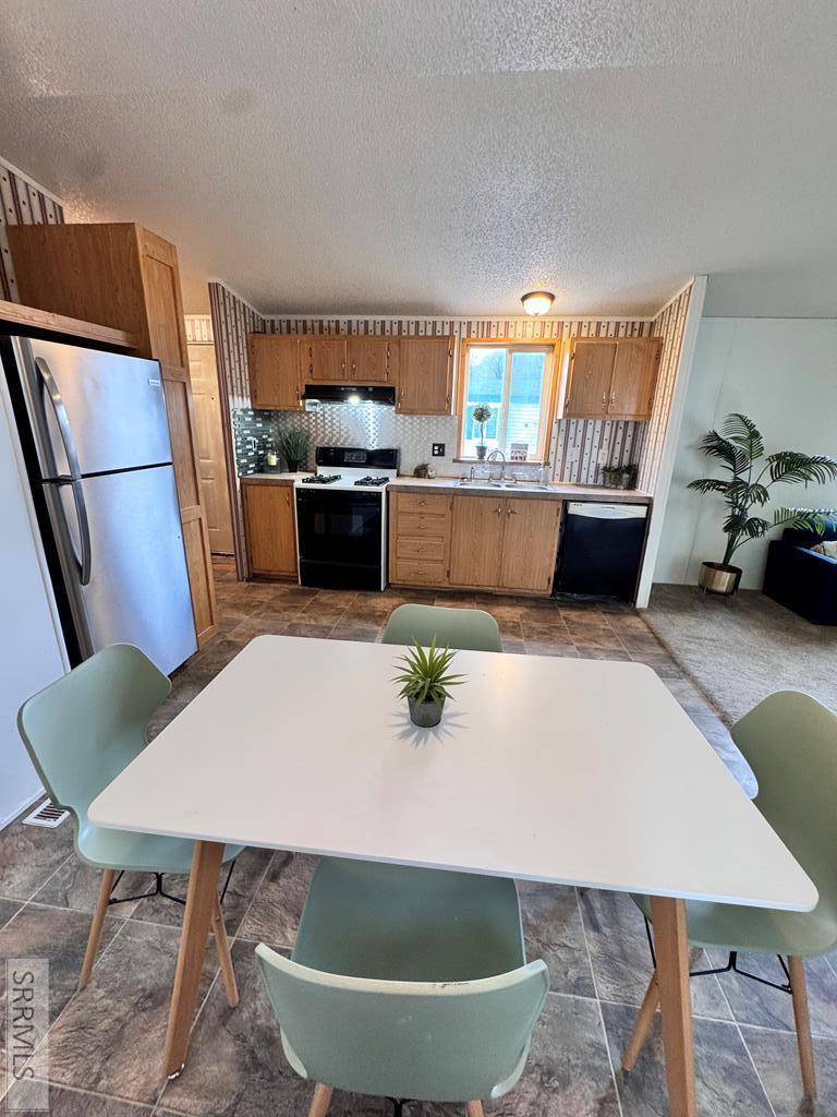 845 Barton Road, Unit 36 Pocatello, ID 83204 - Photo 8 of 32