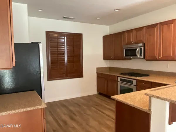$3,400 | 6126 West Ave K1, Lancaster, CA 93536