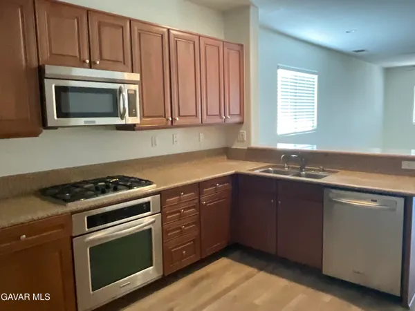 $3,400 | 6126 West Ave K1, Lancaster, CA 93536