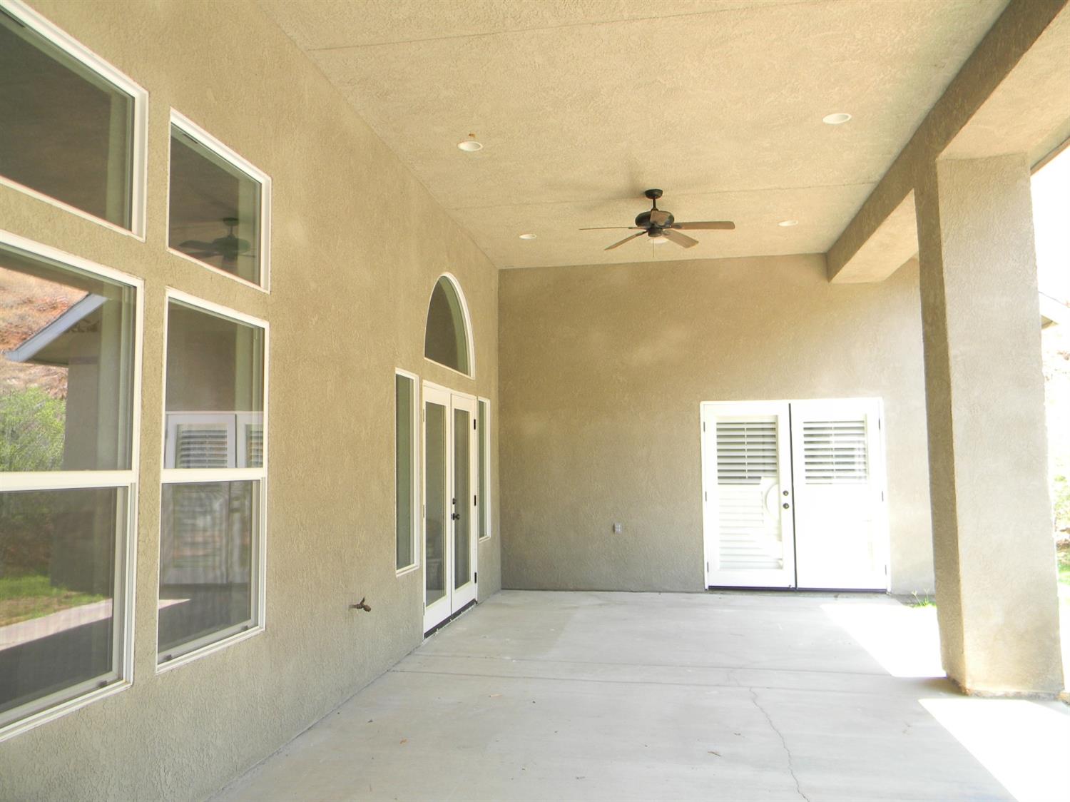 42373 Corral Drive Three Rivers, CA 93271 - Photo 6 of 28 Gallery Image 6