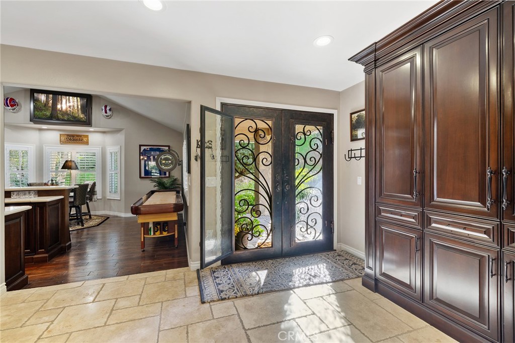 4738 Live Oak Canyon Road La Verne, CA 91750 - Photo 5 of 70 Front entry