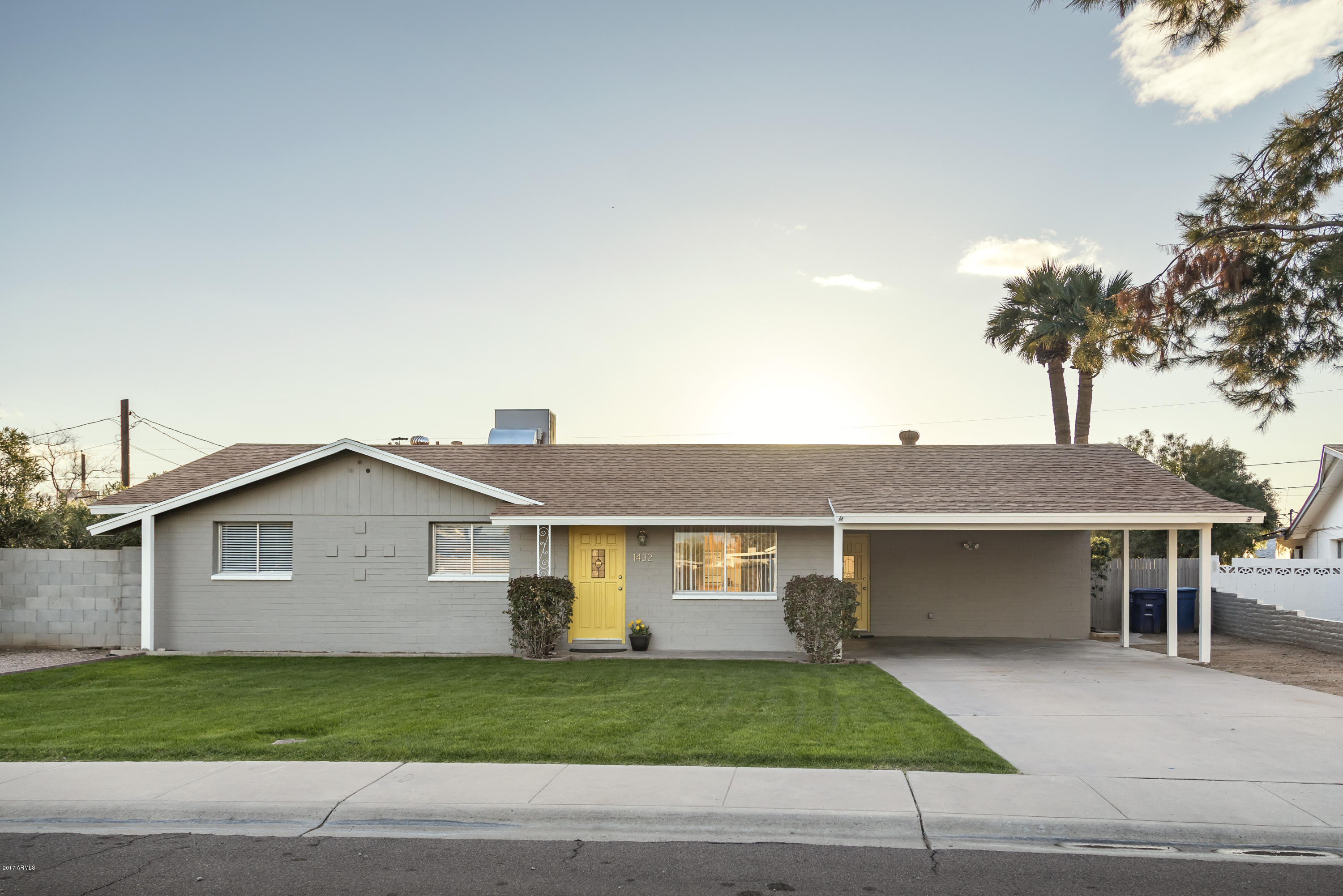 1432 South Roberts Road Tempe, AZ 85281 - Photo 1 of 27 JR_0605