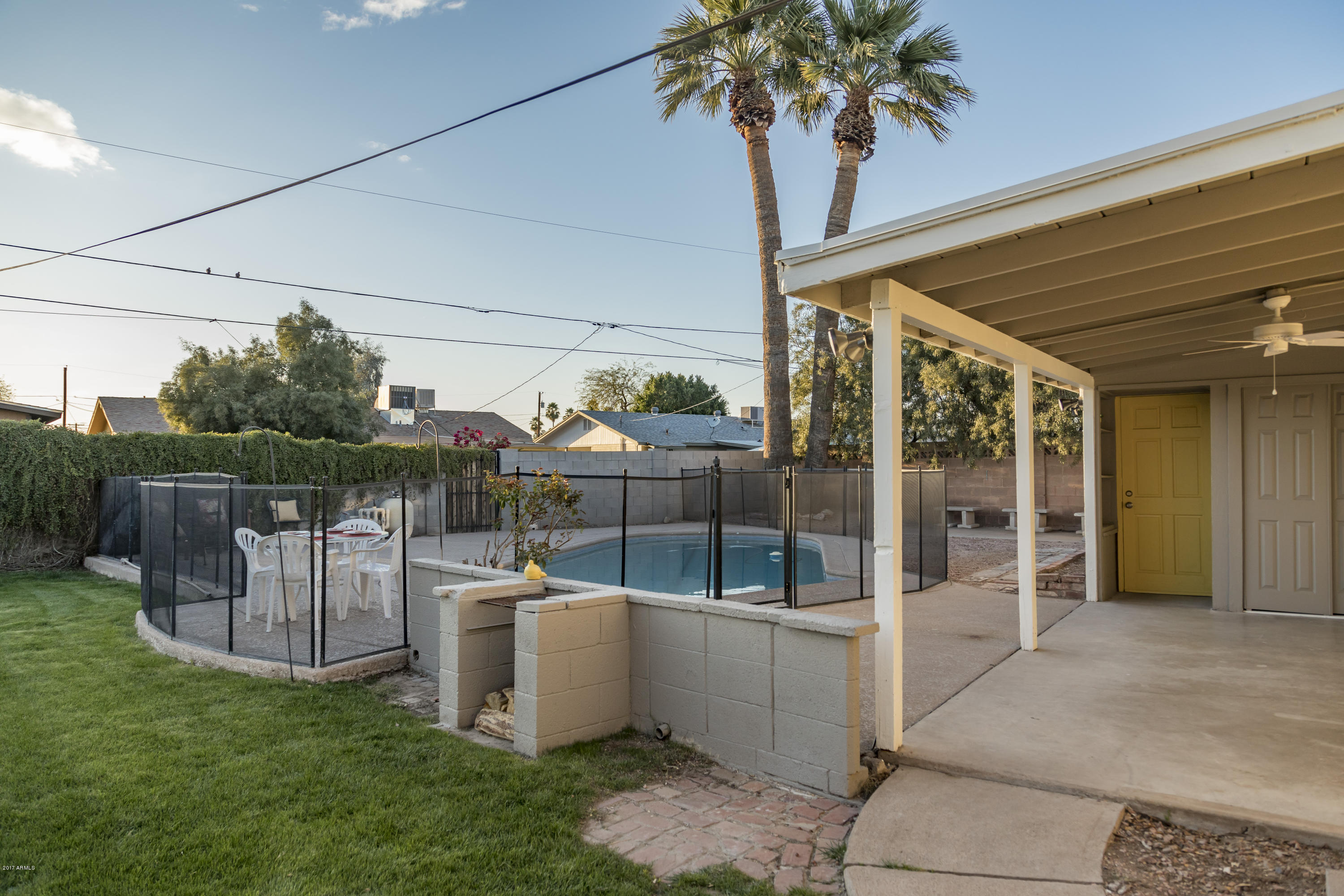 1432 South Roberts Road Tempe, AZ 85281 - Photo 4 of 27 JR_0611