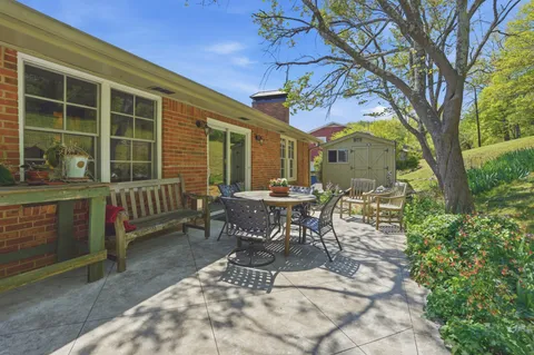 $960,000 | 815 Rodney Drive, Nashville, TN 37205