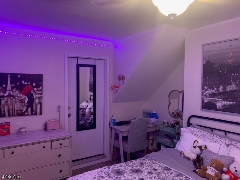 18 Sutton Road Hopatcong, NJ 07843 - Photo 6 of 21