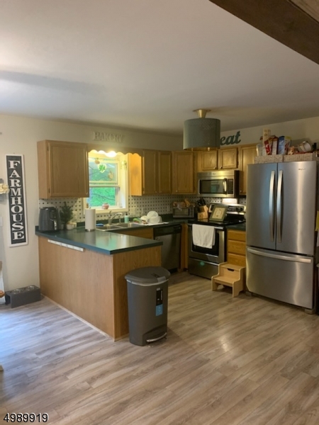 18 Sutton Road Hopatcong, NJ 07843 - Photo 10 of 21