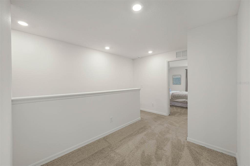 721 Poppy Lane Dundee, FL 33838 - Photo 15 of 26 a view of an empty room