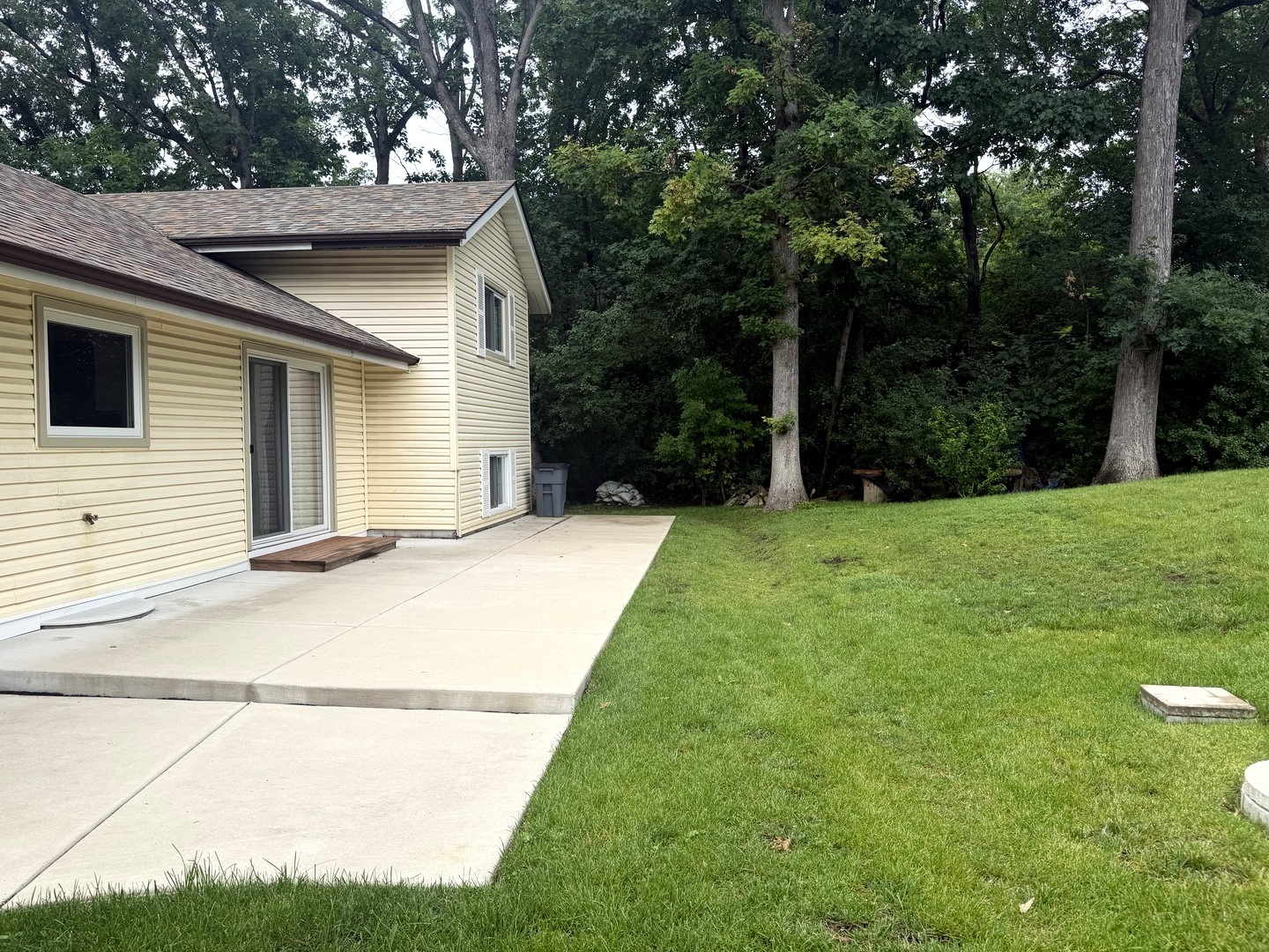 209 North Rivers Drive Lake Bluff, IL 60044 - Photo 10 of 43