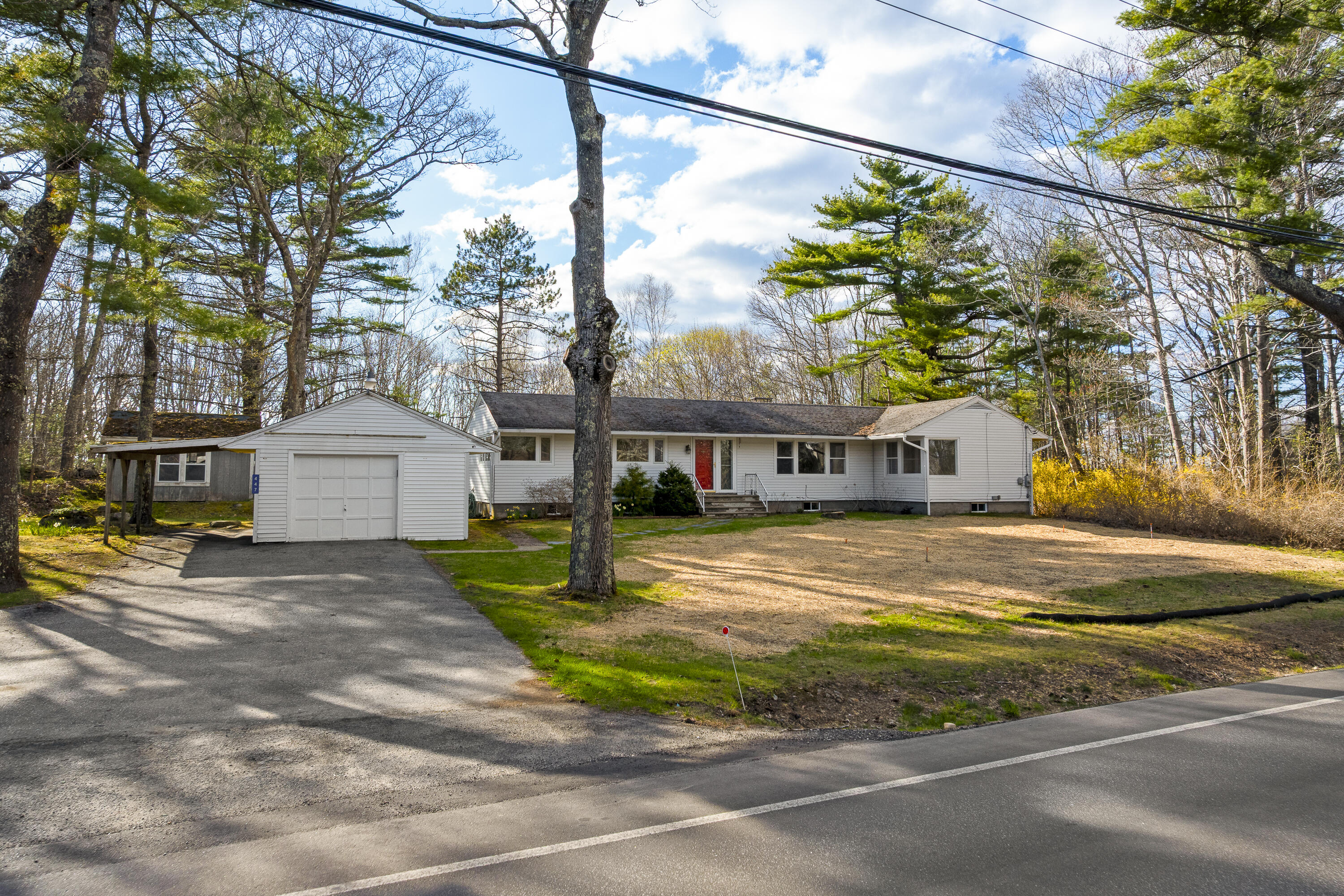 447 Wiscasset Road Boothbay, ME 04537 - Photo 4 of 50 4