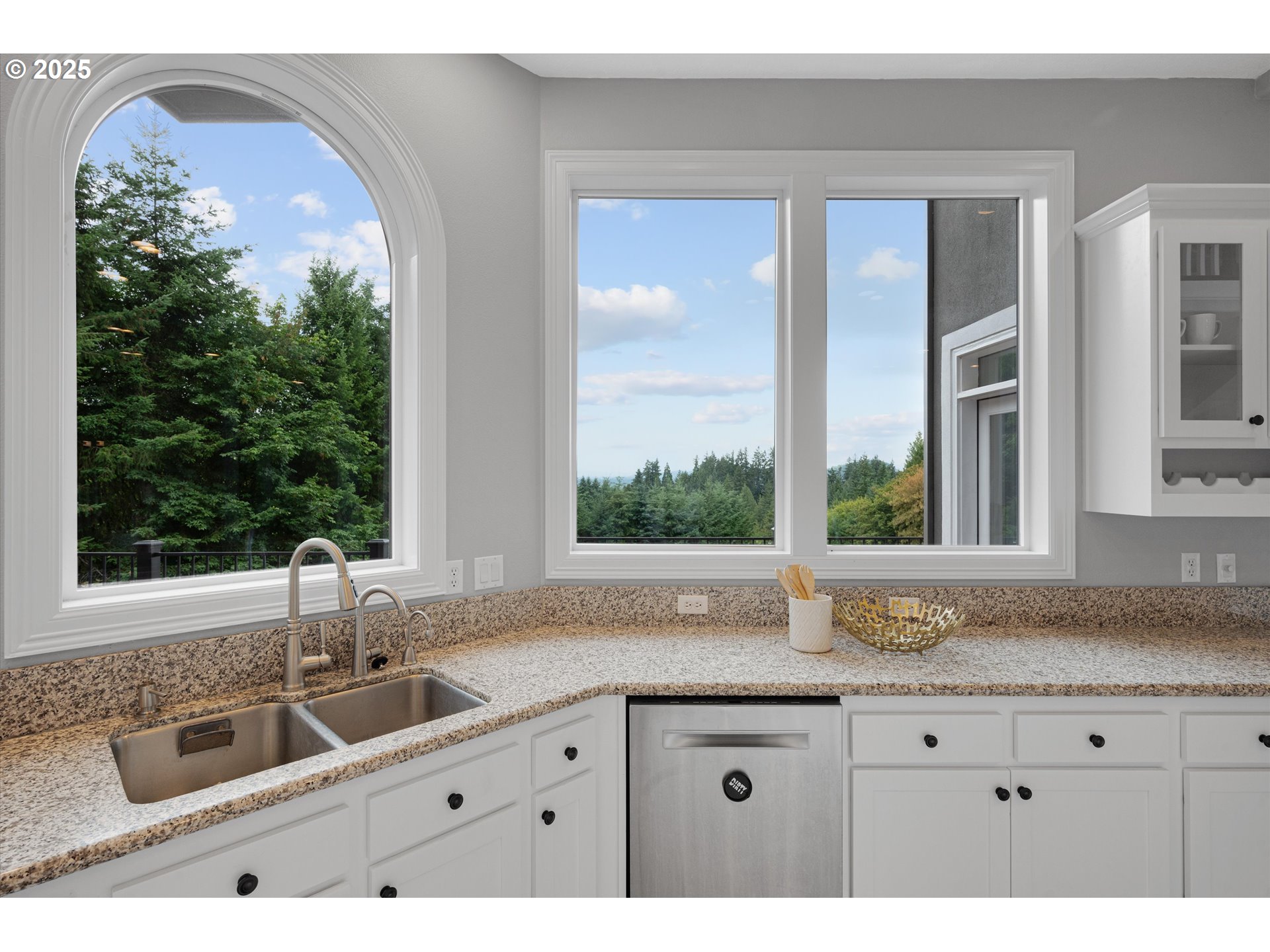 2350 Southwest Turner Road West Linn, OR 97068 - Photo 12 of 48