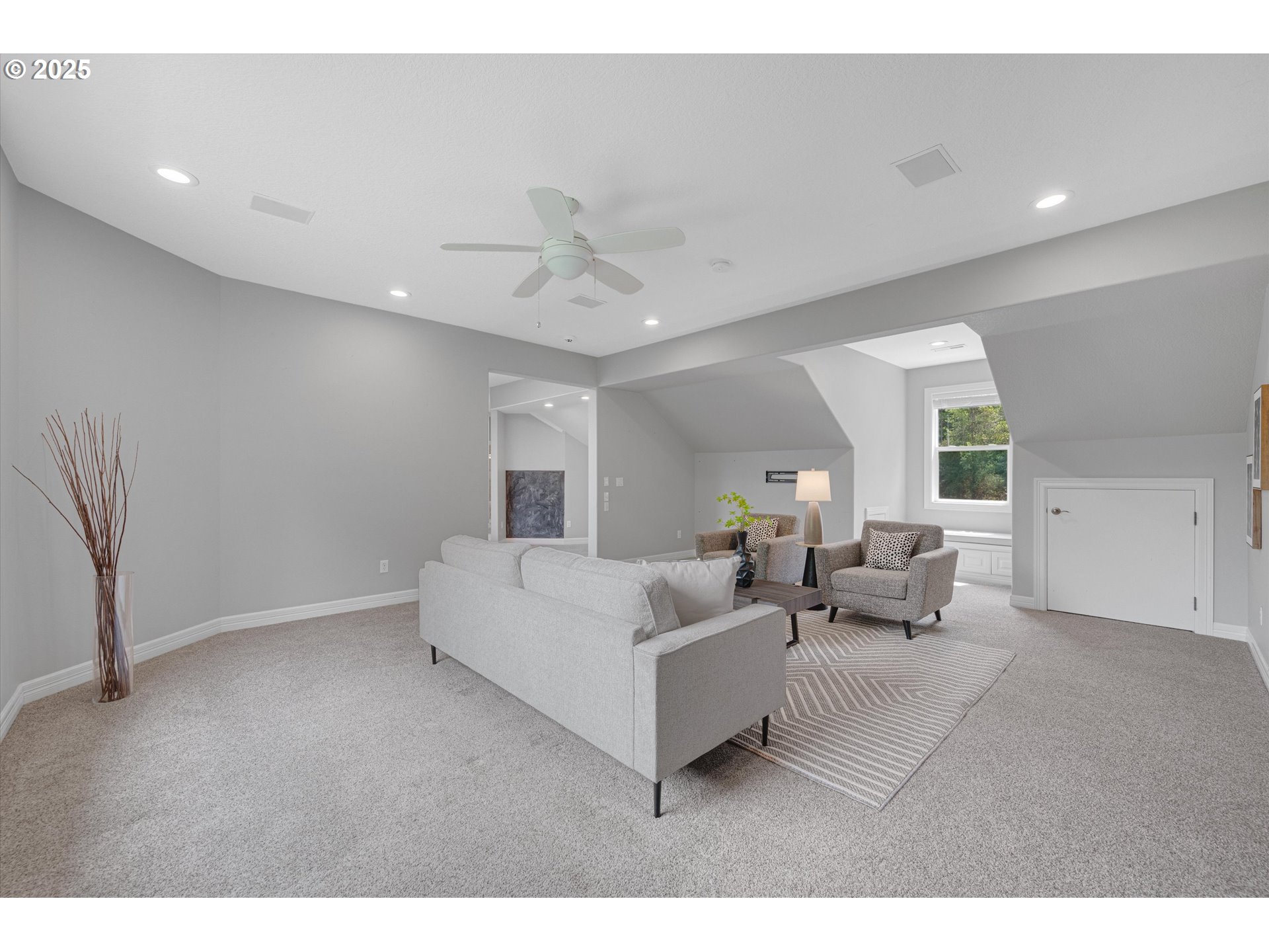 2350 Southwest Turner Road West Linn, OR 97068 - Photo 34 of 48