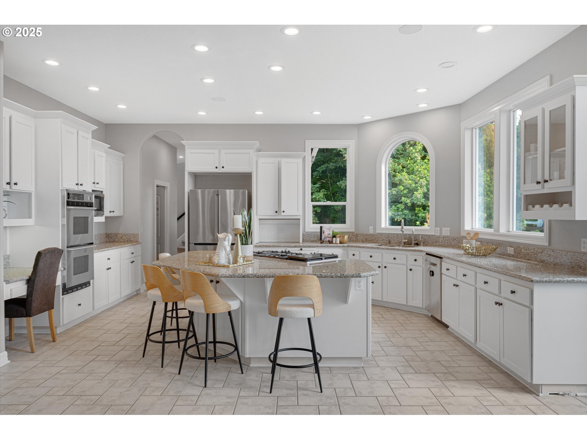 2350 Southwest Turner Road West Linn, OR 97068 - Photo 10 of 48 Kitchen