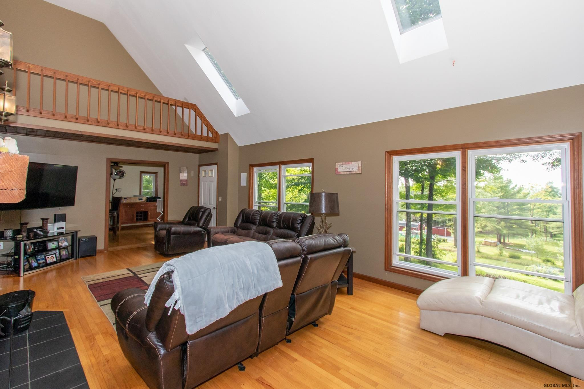 297 Liddle Road Schenectady, NY 12306 - Photo 6 of 62 Photo 6