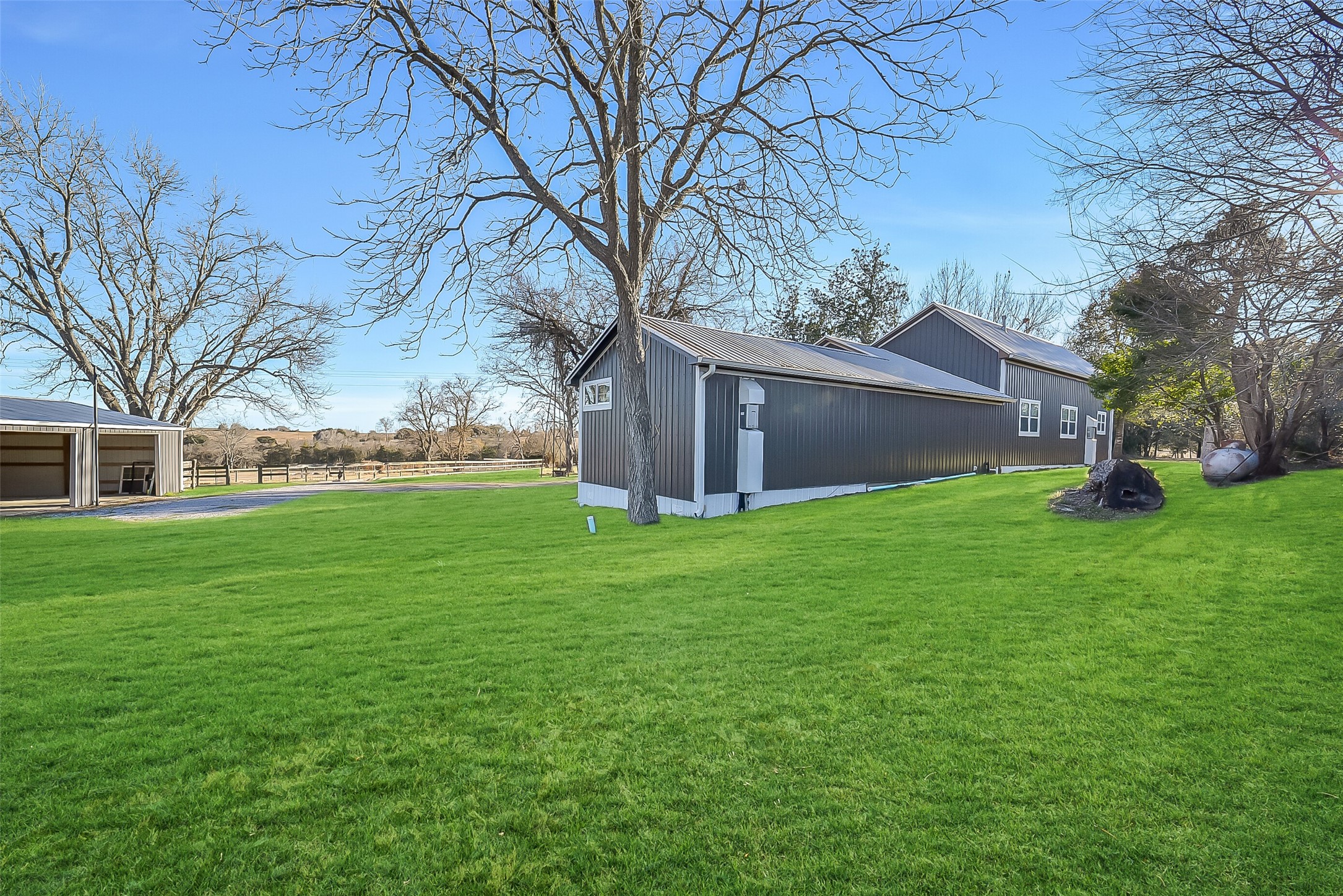 1500 Church Street Brenham, TX 77833 - Photo 6 of 44