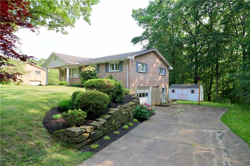 161 Marlene Road Beaver Falls, PA 15010 - Photo 5 of 15 Gallery Image 5