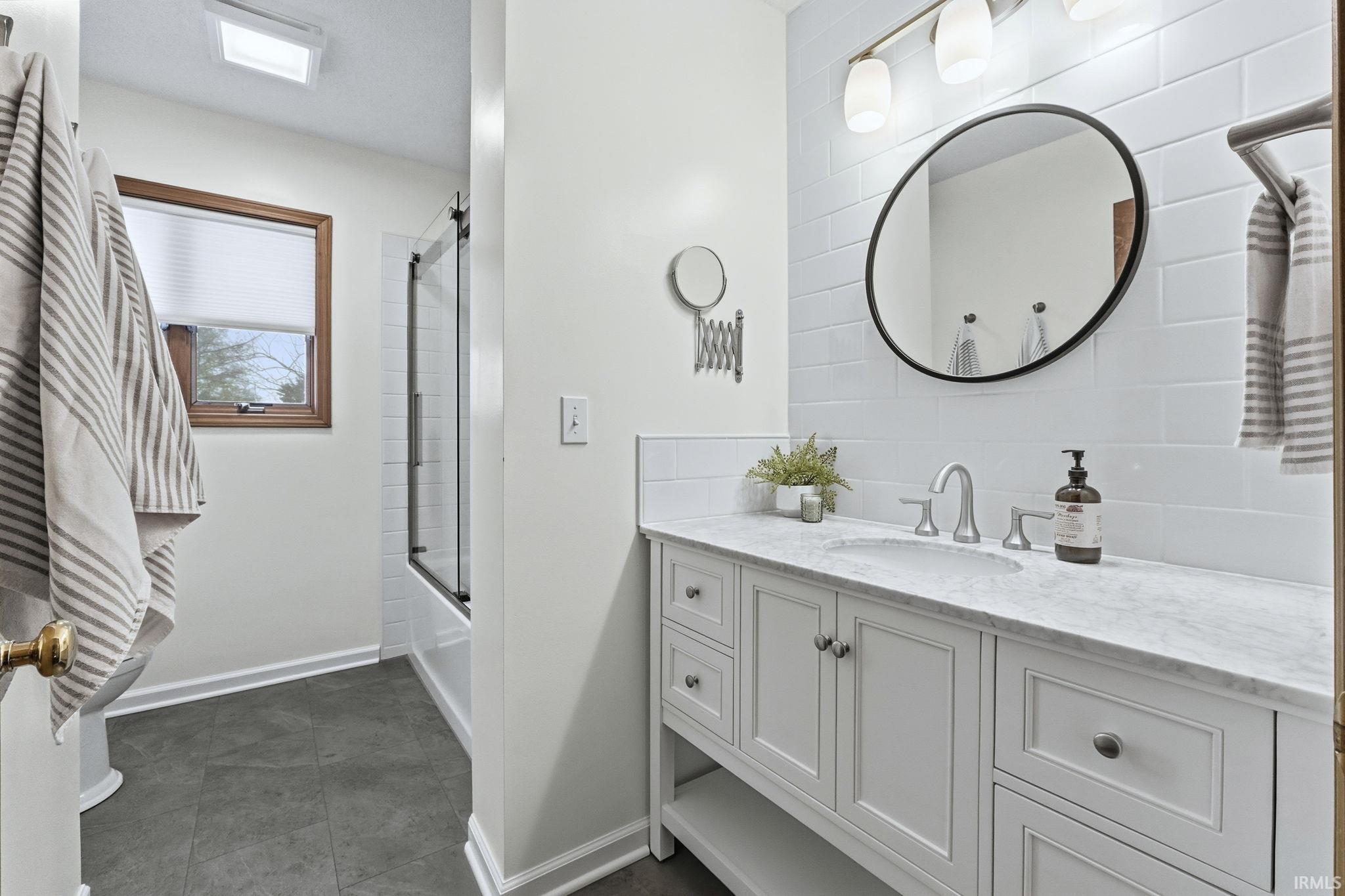 3881 West 558 North Huntington, IN 46750 - Photo 11 of 36