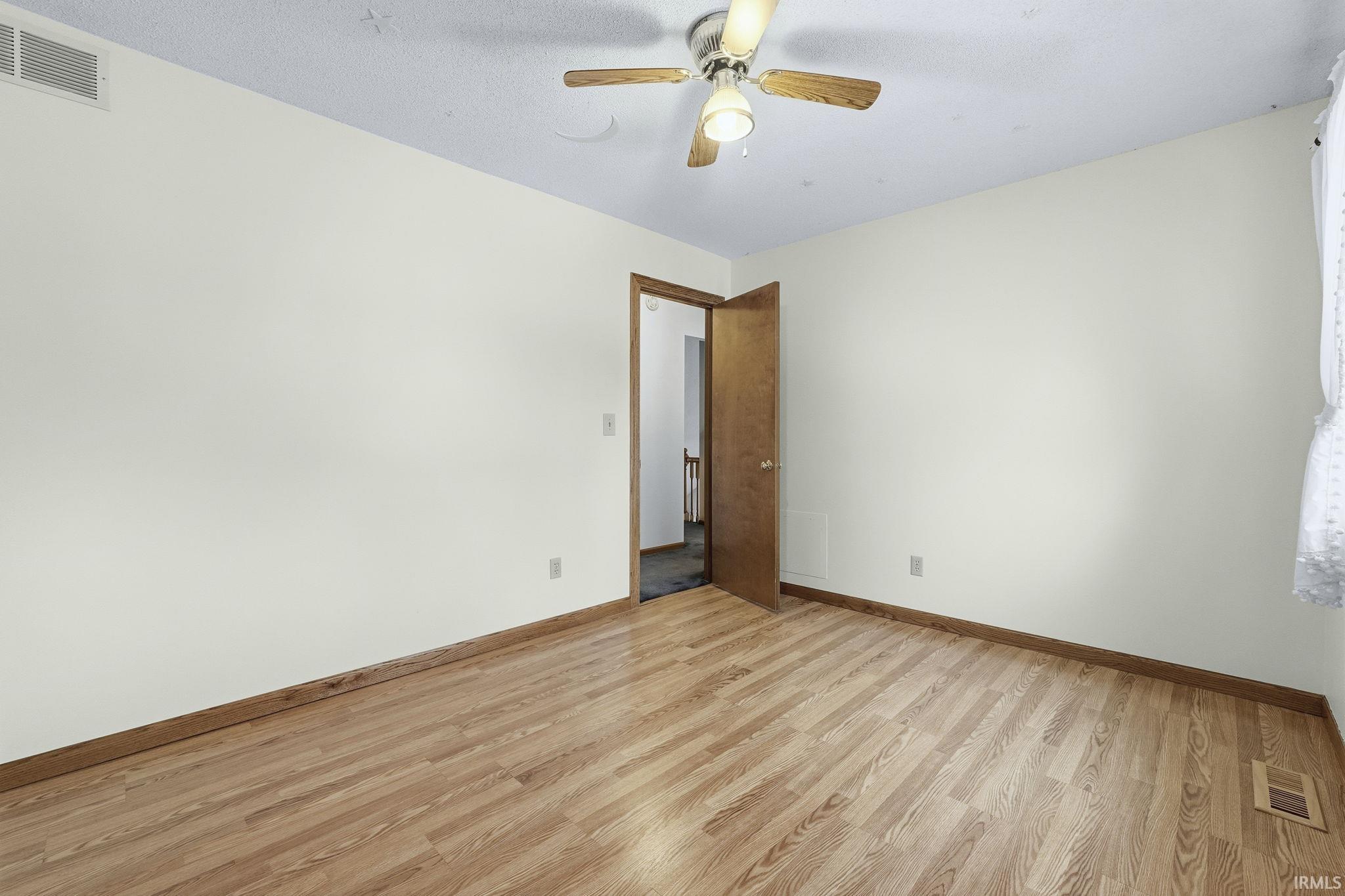 3881 West 558 North Huntington, IN 46750 - Photo 13 of 36