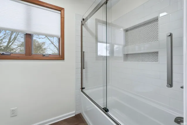 $319,900 | 3881 West 558 North, Huntington, IN 46750