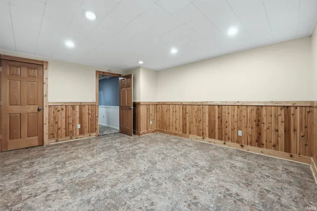 $319,900 | 3881 West 558 North, Huntington, IN 46750