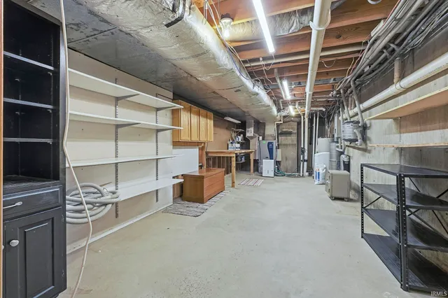 $319,900 | 3881 West 558 North, Huntington, IN 46750