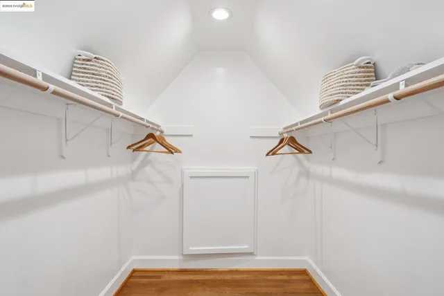 $1,095,000 | 1498 Posen Avenue, Albany, CA 94706