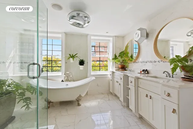 $3,250,000 | 333 Gates Avenue | Bedford-Stuyvesant