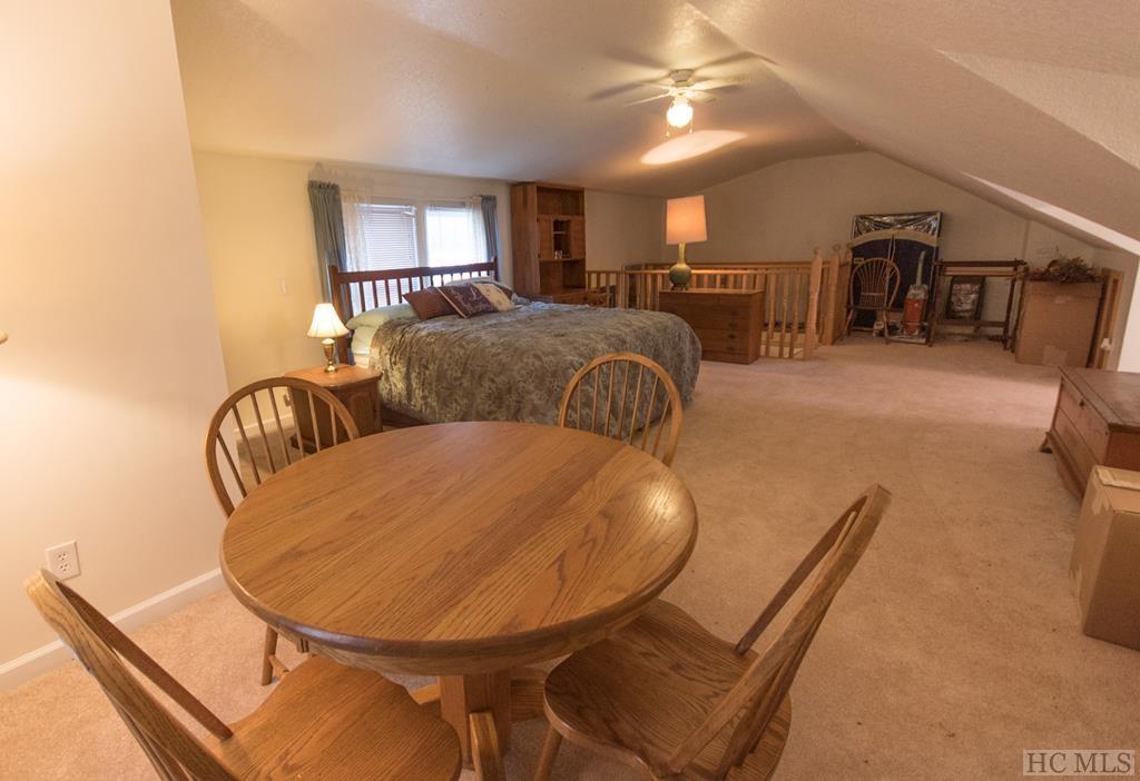 4525 Tessentee Road Franklin, NC 28734 - Photo 49 of 72 Gallery Image 49