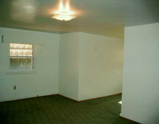 433 Big Knob Road Rochester, PA 15074 - Photo 6 of 7 Master Bedroom.